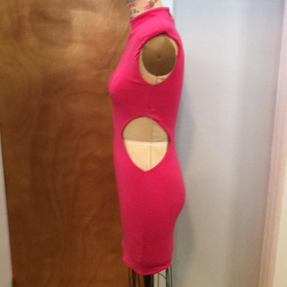 TOPSHOP Lady Gaga asymmetric dress in Hot Pink! - Picture 3 of 9